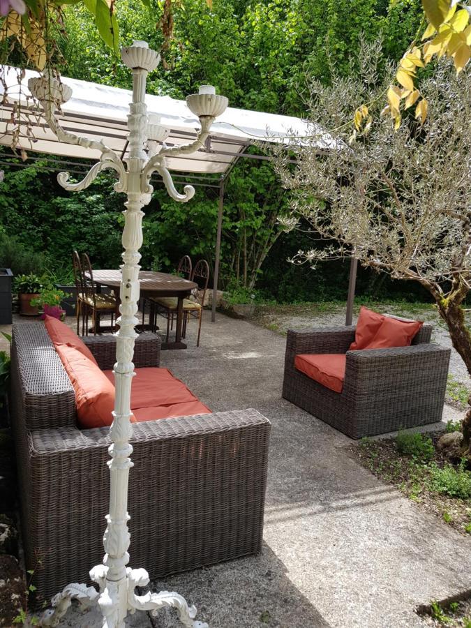 Le Moulin De Jules Et Akasha Bed and Breakfast Murat Εξωτερικό φωτογραφία